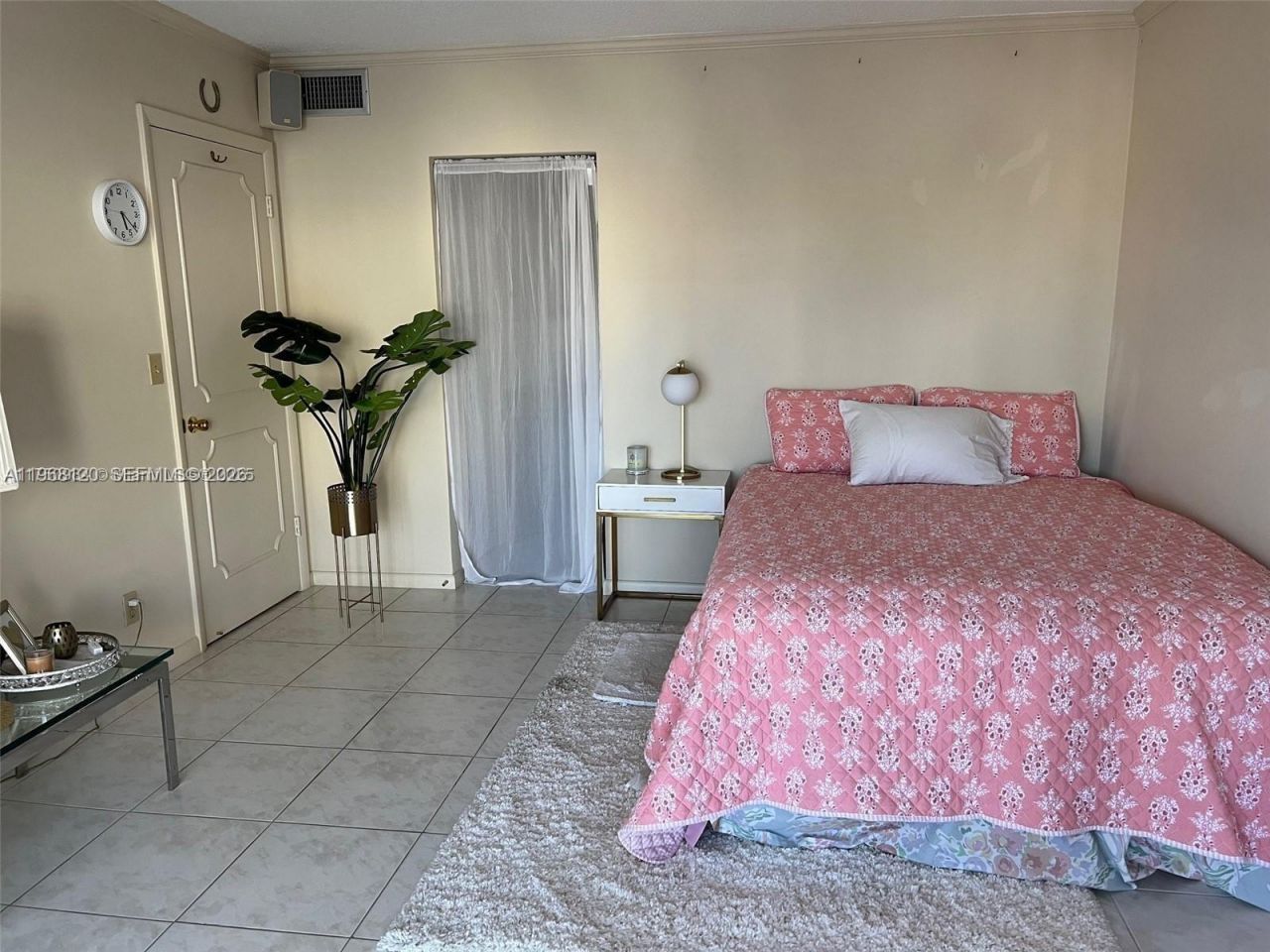 215 SE 3rd Ave, Unit 3 D, Hallandale Beach, FL 33009 Photo