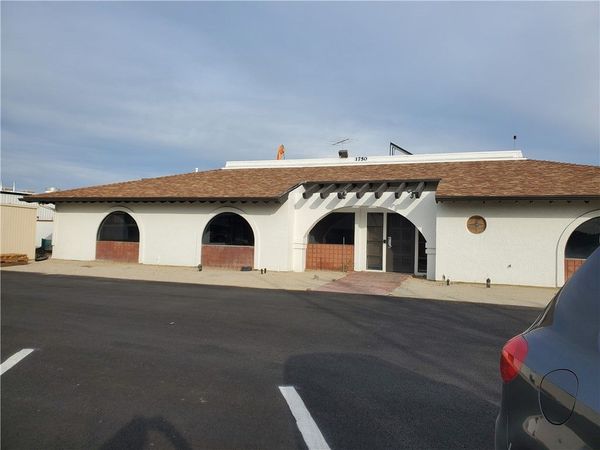 1750 Commerce, Paso Robles, CA 93446