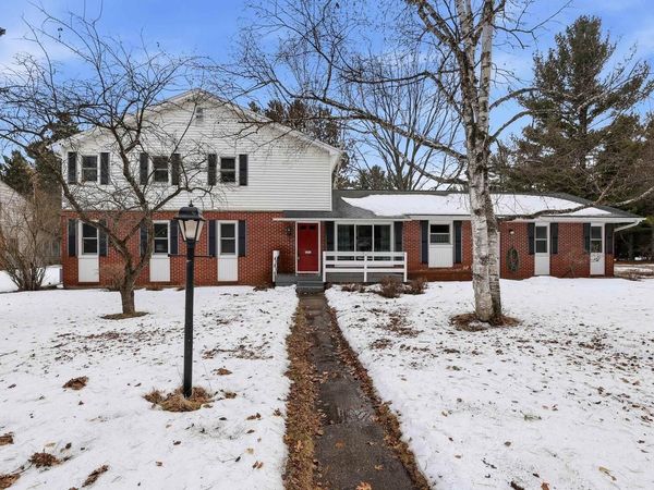 4201 JANICK CIRCLE, Stevens Point, WI 54481