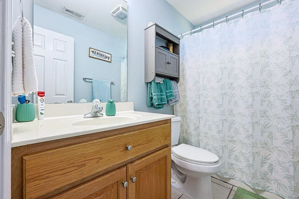 1008 Augustus Dr.  Photo 27