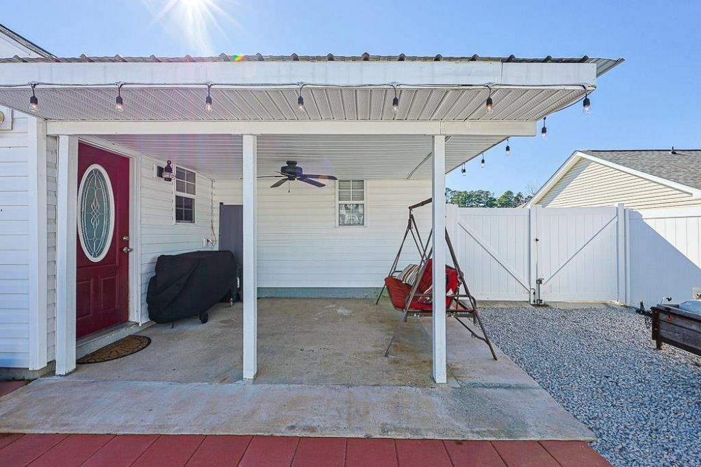 1008 Augustus Dr.  Photo 34