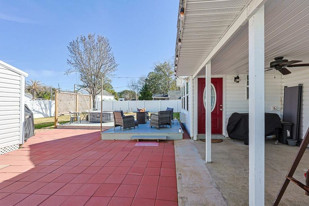 1008 Augustus Dr.  Photo 38