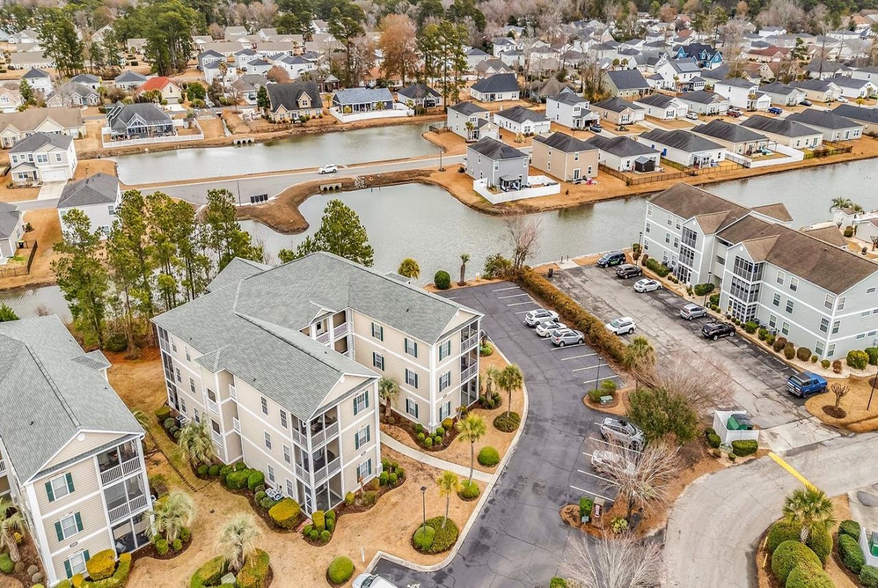 1990 Cross Gate Blvd.  Photo 21