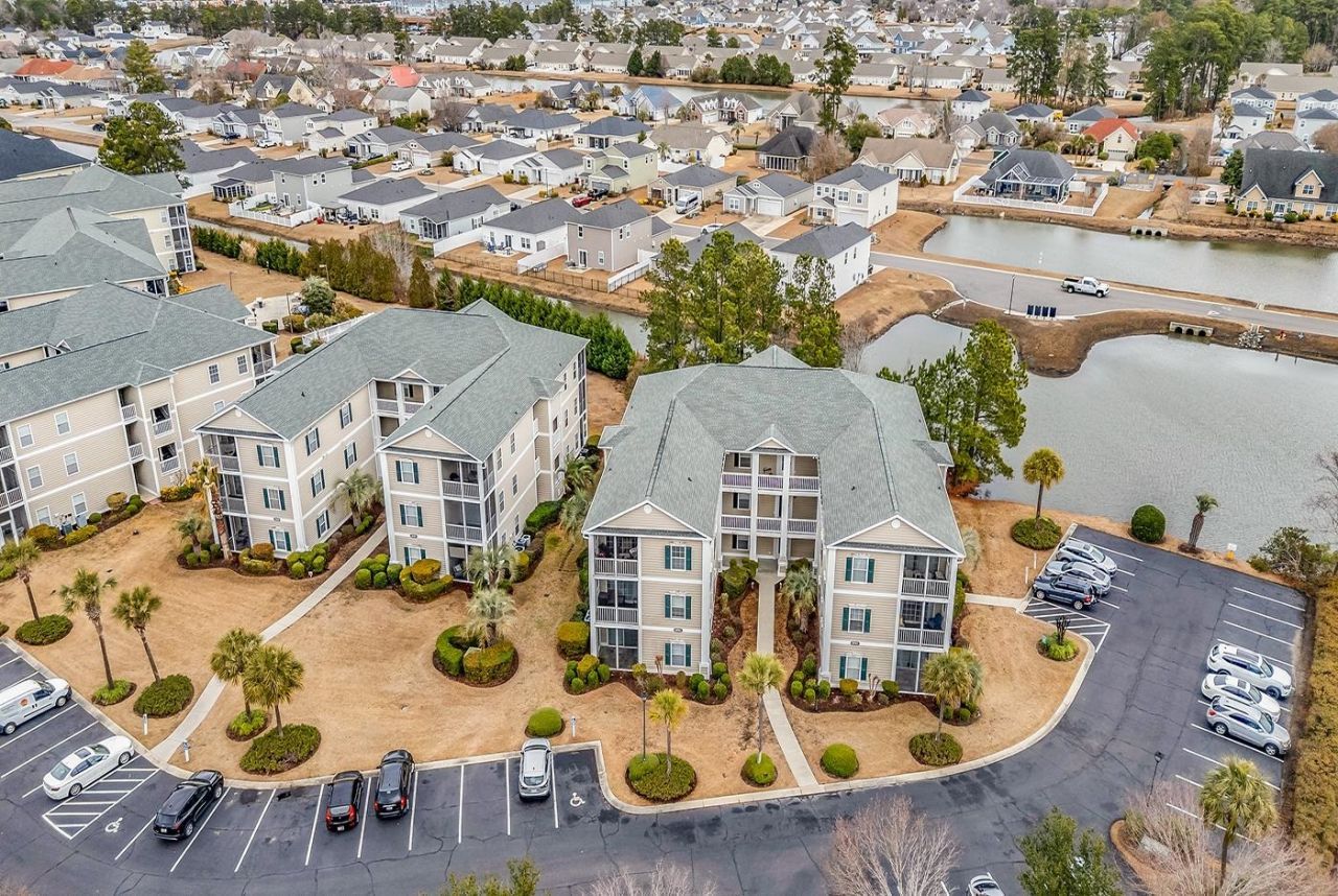 1990 Cross Gate Blvd.  Photo 23