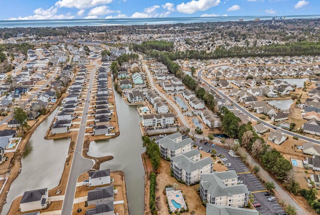 1990 Cross Gate Blvd.  Photo 27