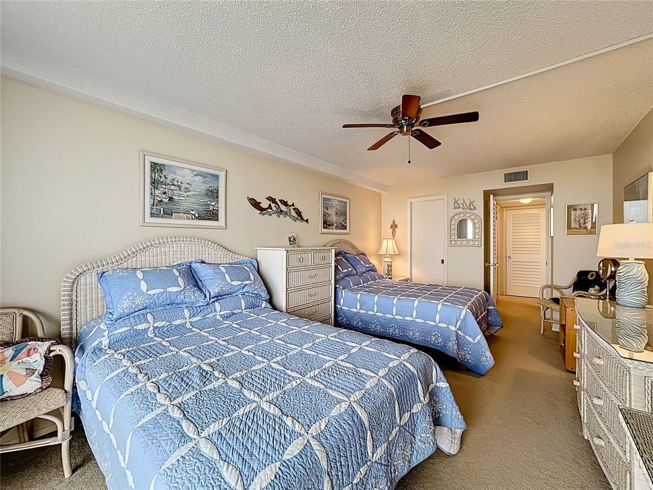 6415 Midnight Pass Road, Unit 705, Sarasota, FL 34242 Photo