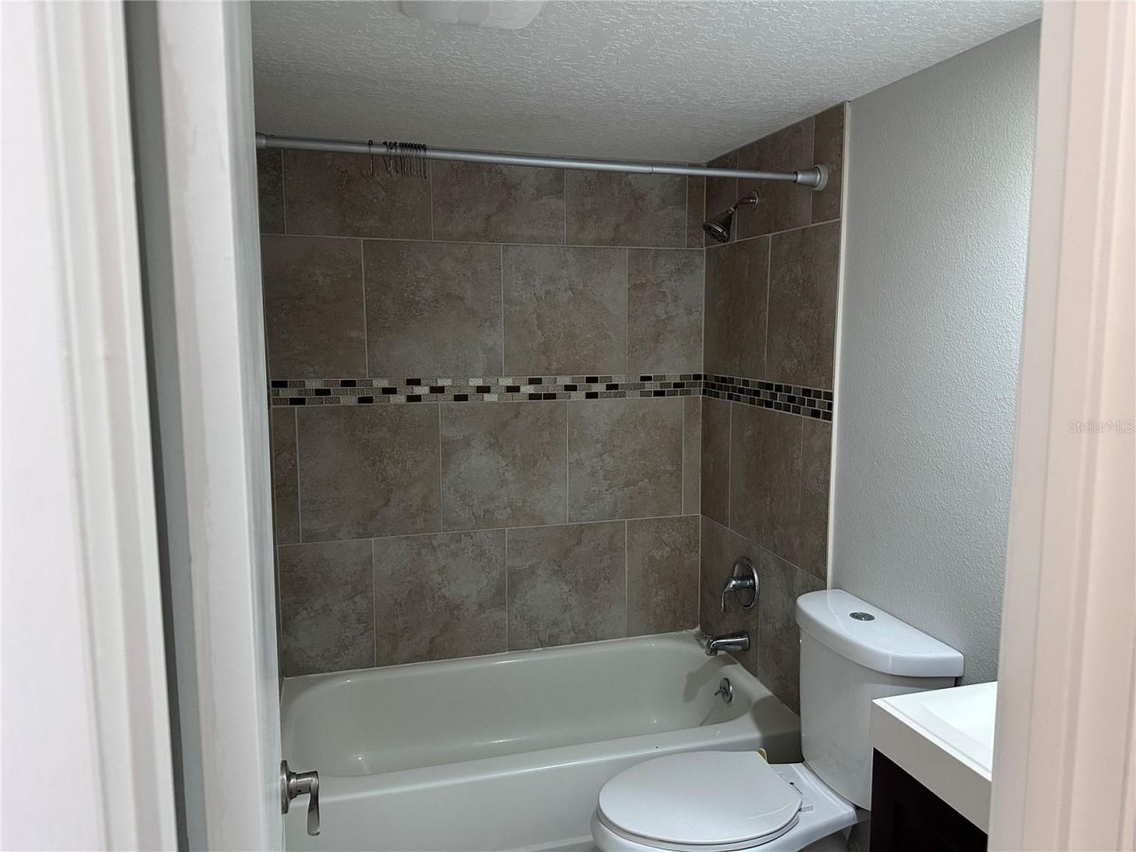 5710 Jacqulyn Drive, Zellwood, FL 32798 Photo