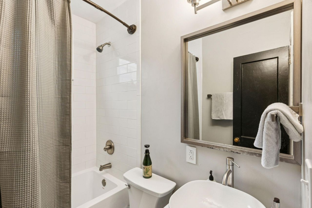 43 Yeadon Avenue Photo 18