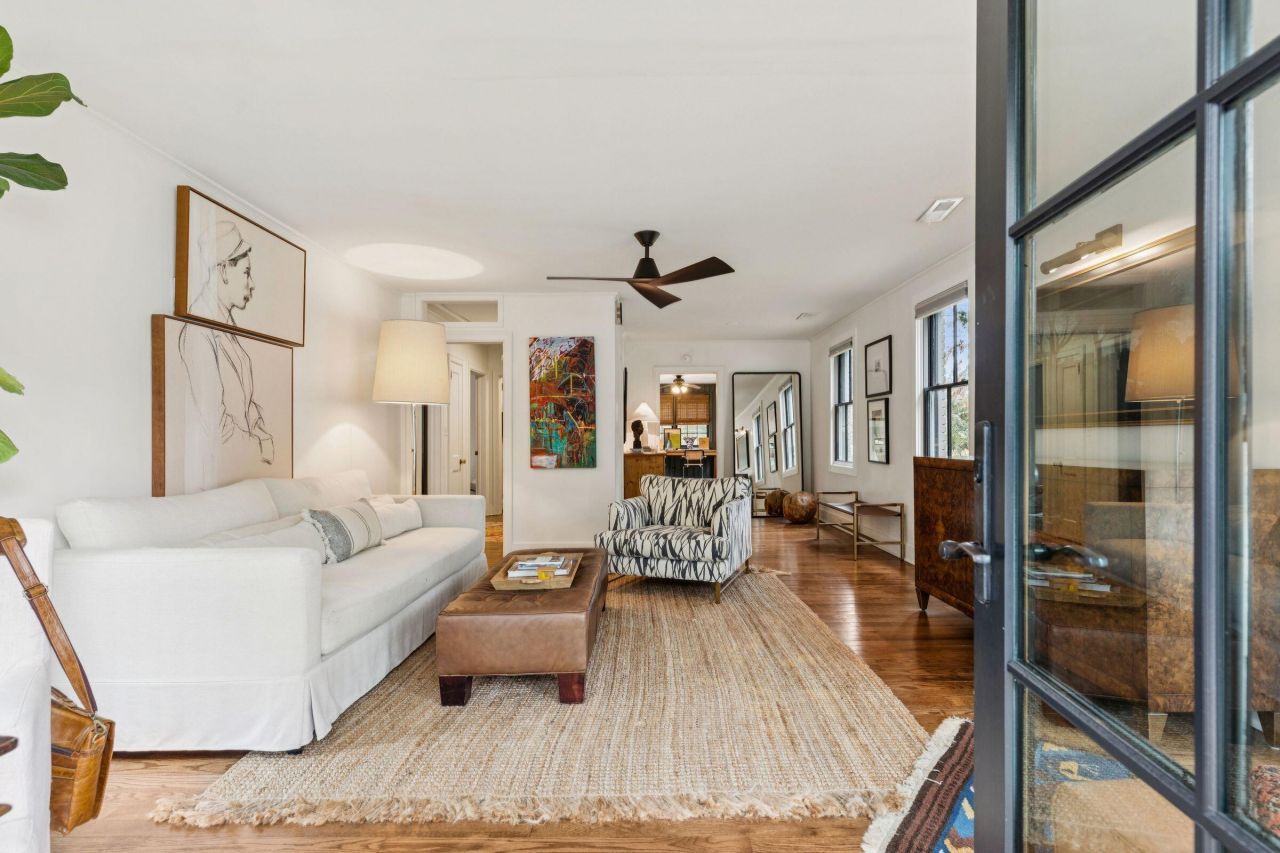 43 Yeadon Avenue Photo 4