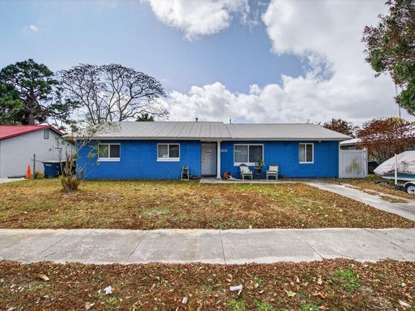 3201 Kentucky Avenue, Fort Pierce, FL 34947