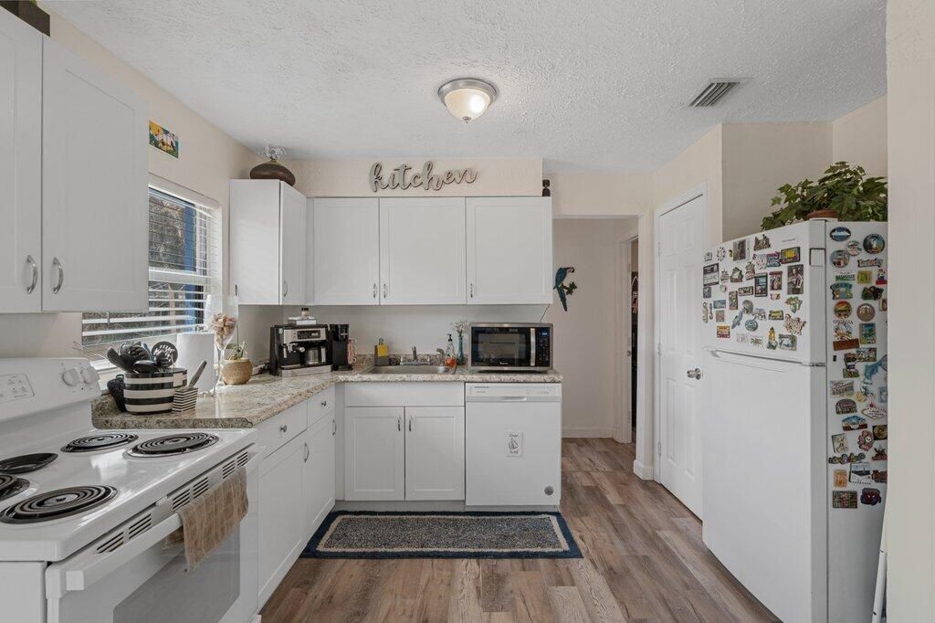 3201 Kentucky Avenue, Fort Pierce, FL 34947 Photo