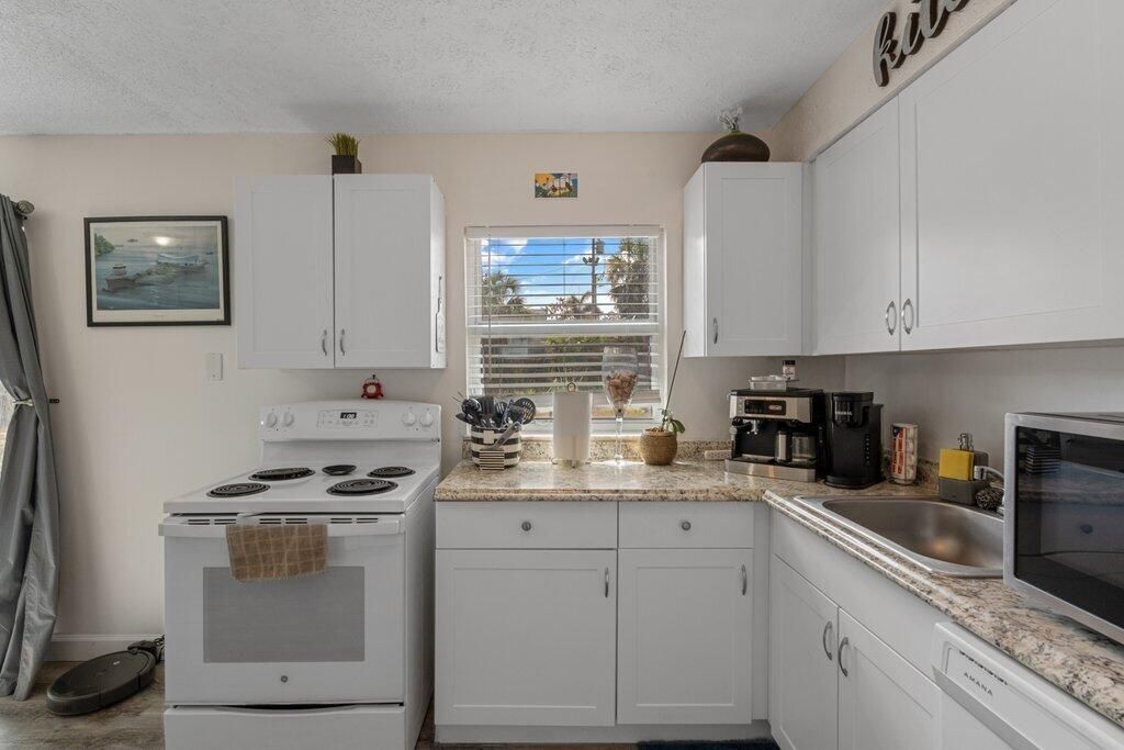 3201 Kentucky Avenue, Fort Pierce, FL 34947 Photo