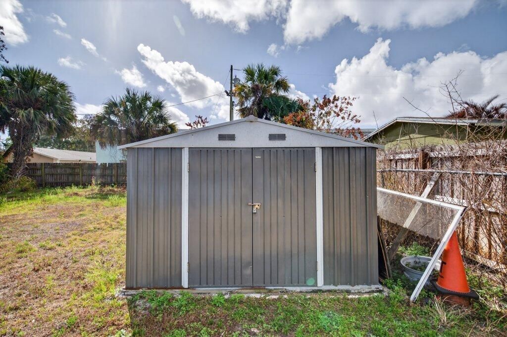 3201 Kentucky Avenue, Fort Pierce, FL 34947 Photo