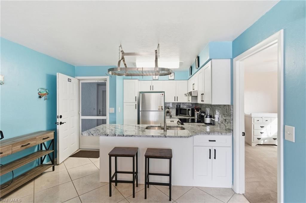 1100 Pondella Rd, Unit 610, Cape Coral, FL 33909 Photo