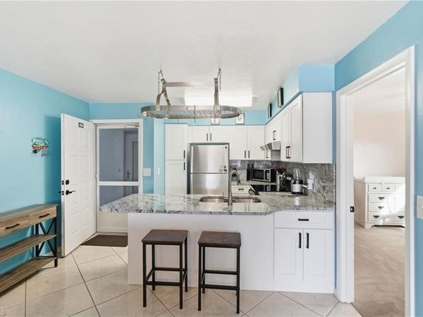 1100 Pondella RD, Unit 610, CAPE CORAL, FL 33909