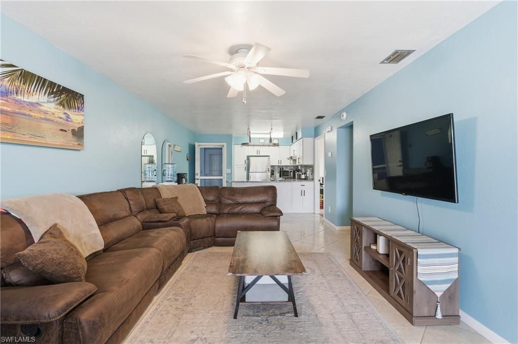 1100 Pondella Rd, Unit 610, Cape Coral, FL 33909 Photo