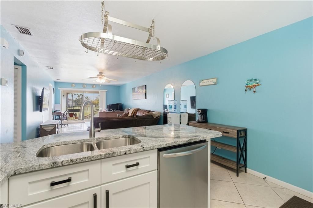 1100 Pondella Rd, Unit 610, Cape Coral, FL 33909 Photo