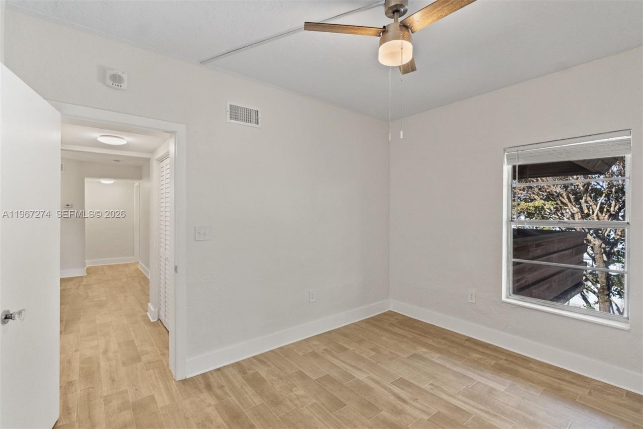 1205 Mariposa Ave, Unit 433, Coral Gables, FL 33146 Photo