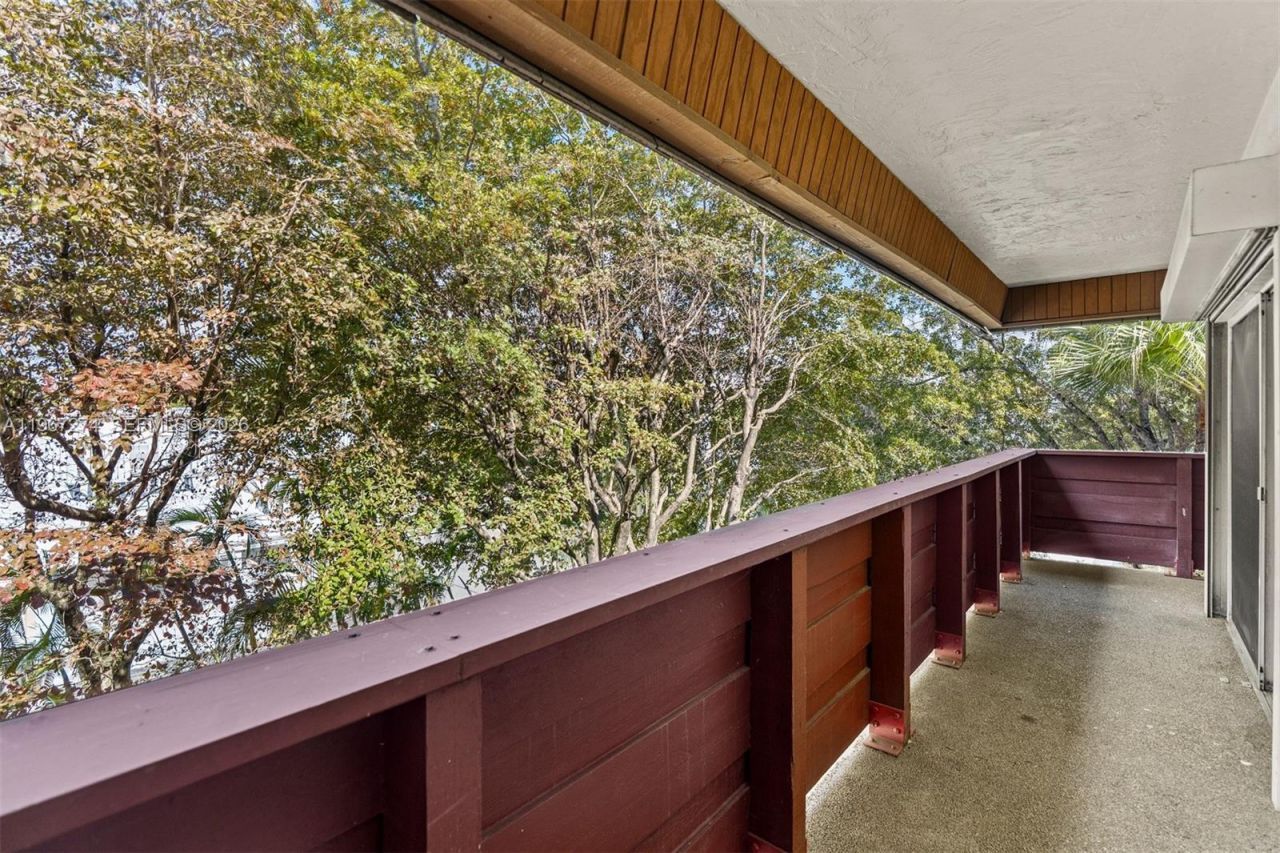 1205 Mariposa Ave, Unit 433, Coral Gables, FL 33146 Photo