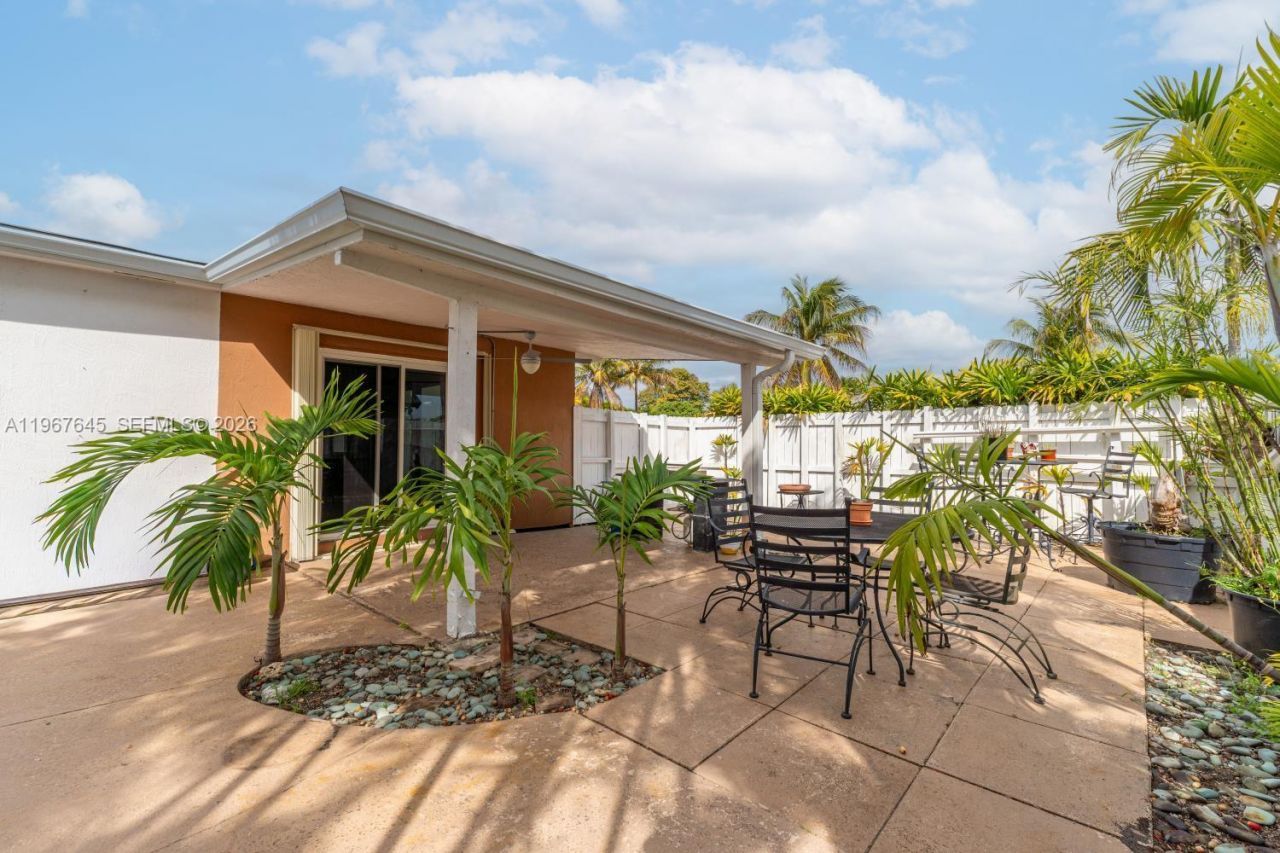 11430 SW 46th St, Miami, FL 33165 Photo