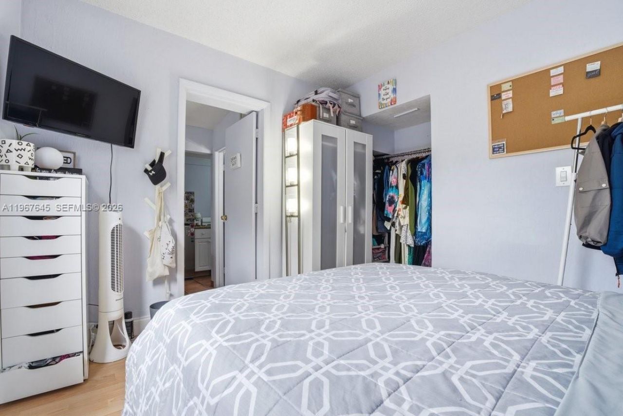 11430 SW 46th St, Miami, FL 33165 Photo