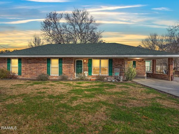 1235 Grand Anse Highway , Breaux Bridge, LA 70517