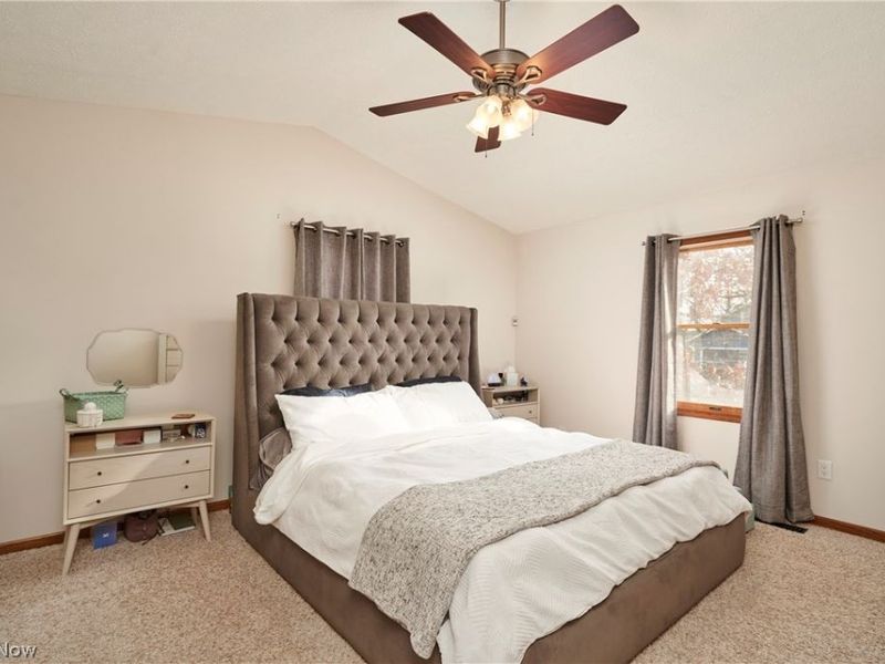 221 Lake Front Drive, Akron, OH 44319 Photo 13