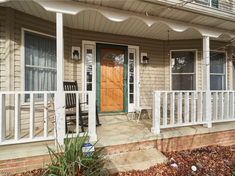 221 Lake Front Drive, Akron, OH 44319 Photo 2