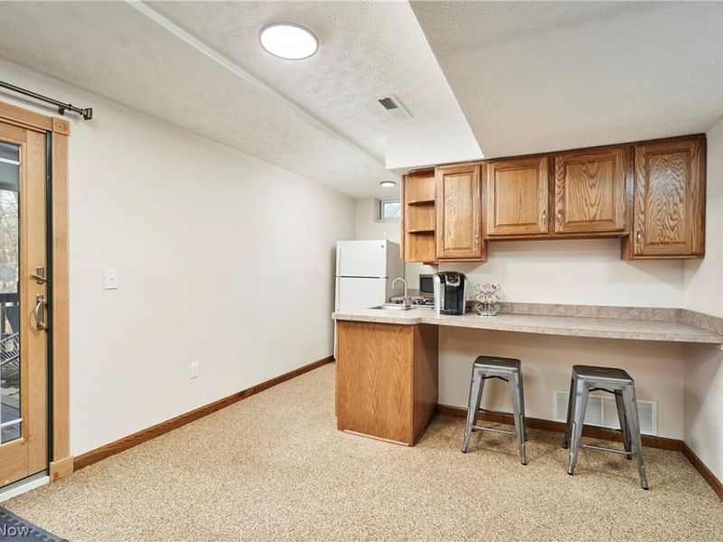 221 Lake Front Drive, Akron, OH 44319 Photo 21