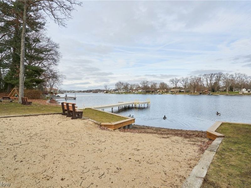 221 Lake Front Drive, Akron, OH 44319 Photo 29