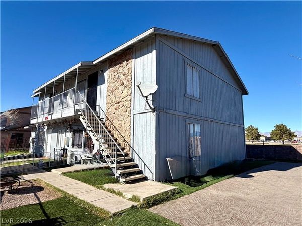 4796 Nova Lane , Las Vegas, NV 89115