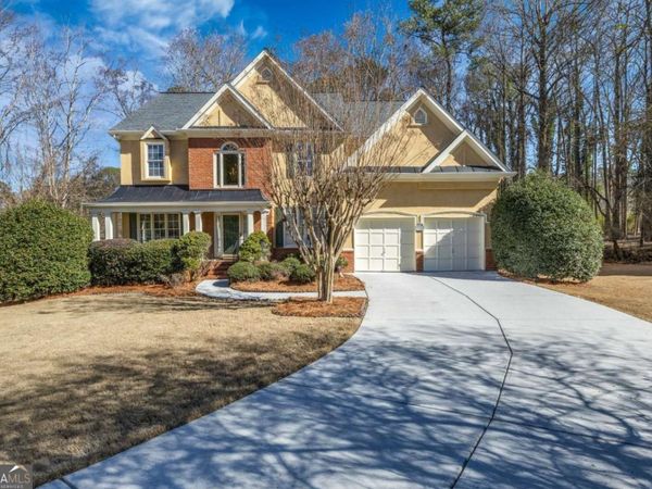 2214 Foxboro Lane, Dunwoody, GA 30360