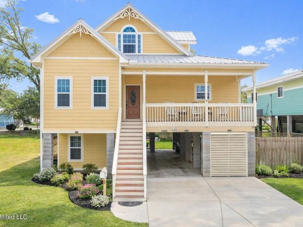 130 Acacia Avenue, Biloxi, MS 39530