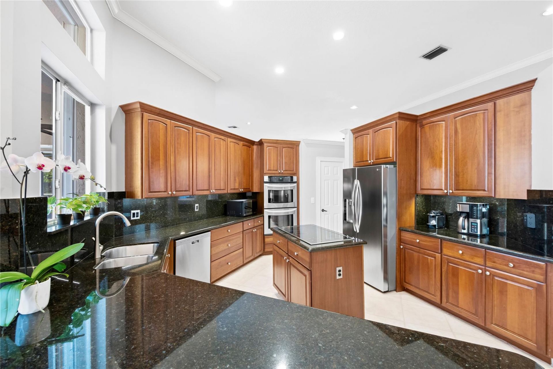 6512 NW 99th Avenue, Parkland, FL 33076 Photo