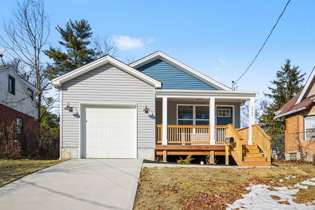 3964 Zinsle Avenue, Cincinnati, OH 45213 Main Photo