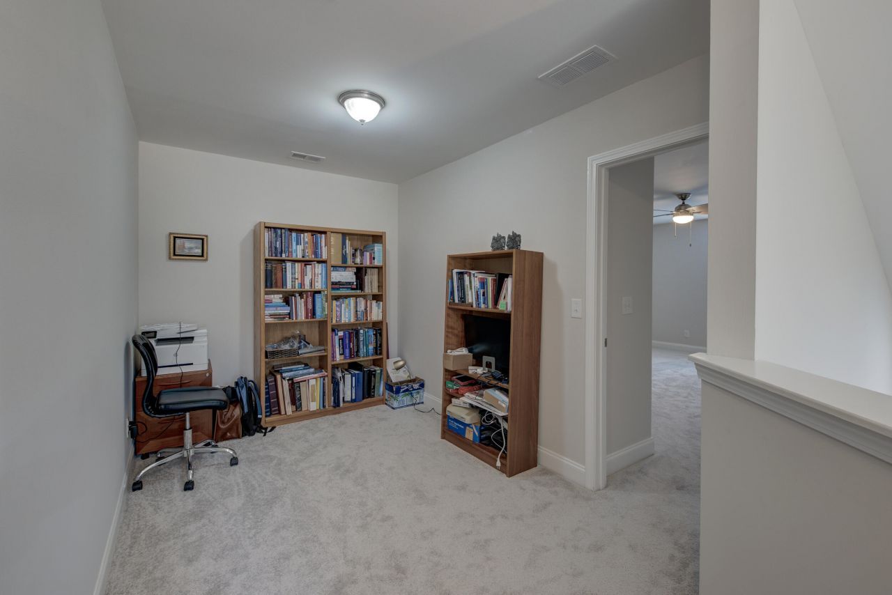 1807 Chauncys Court Photo 21