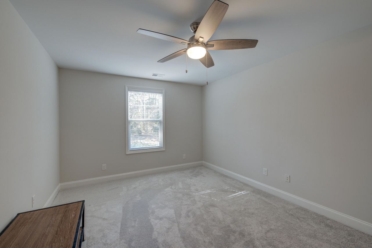 1807 Chauncys Court Photo 24