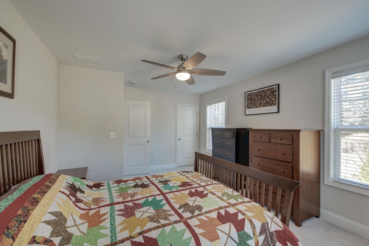 1807 Chauncys Court Photo 30