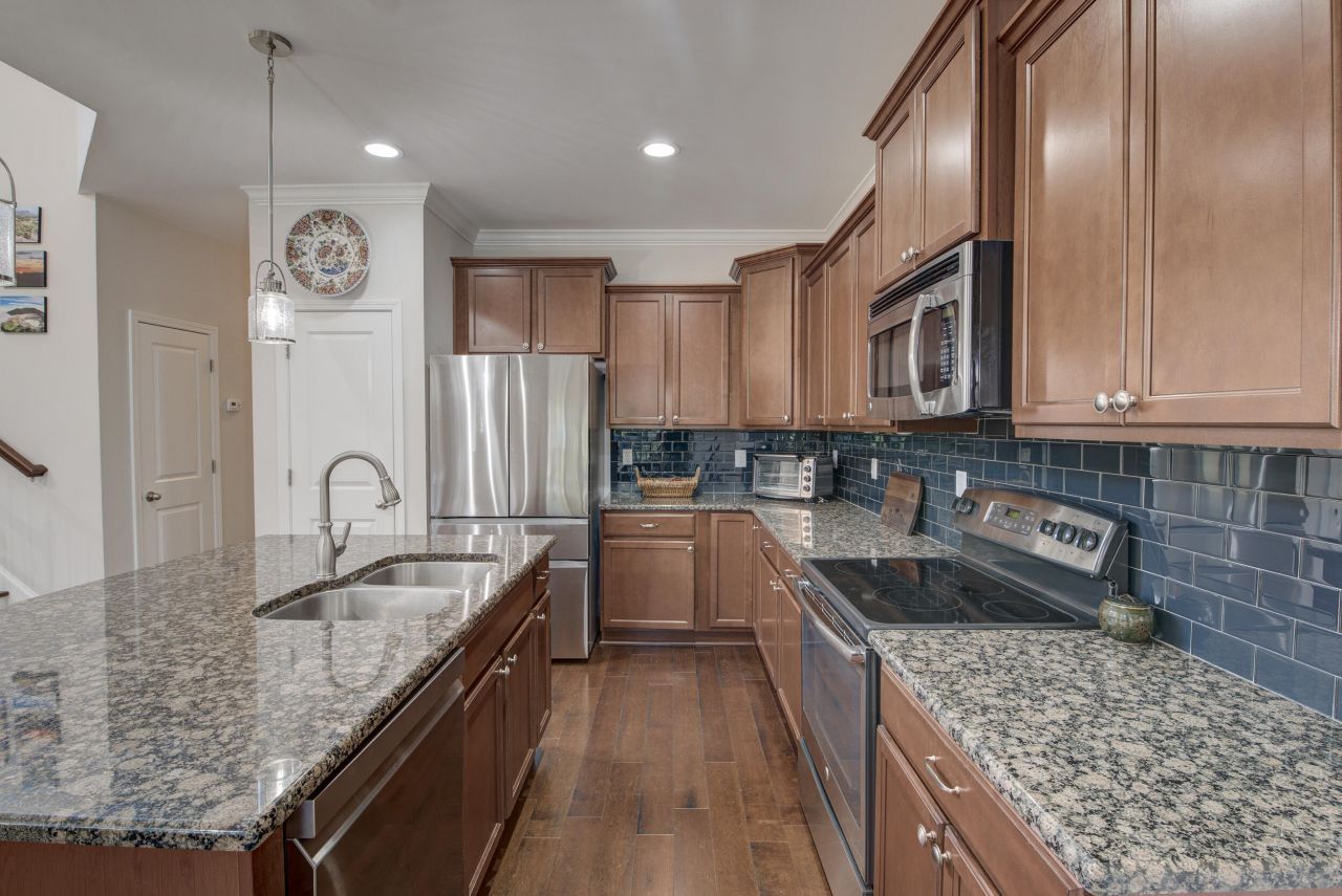 1807 Chauncys Court Photo 42