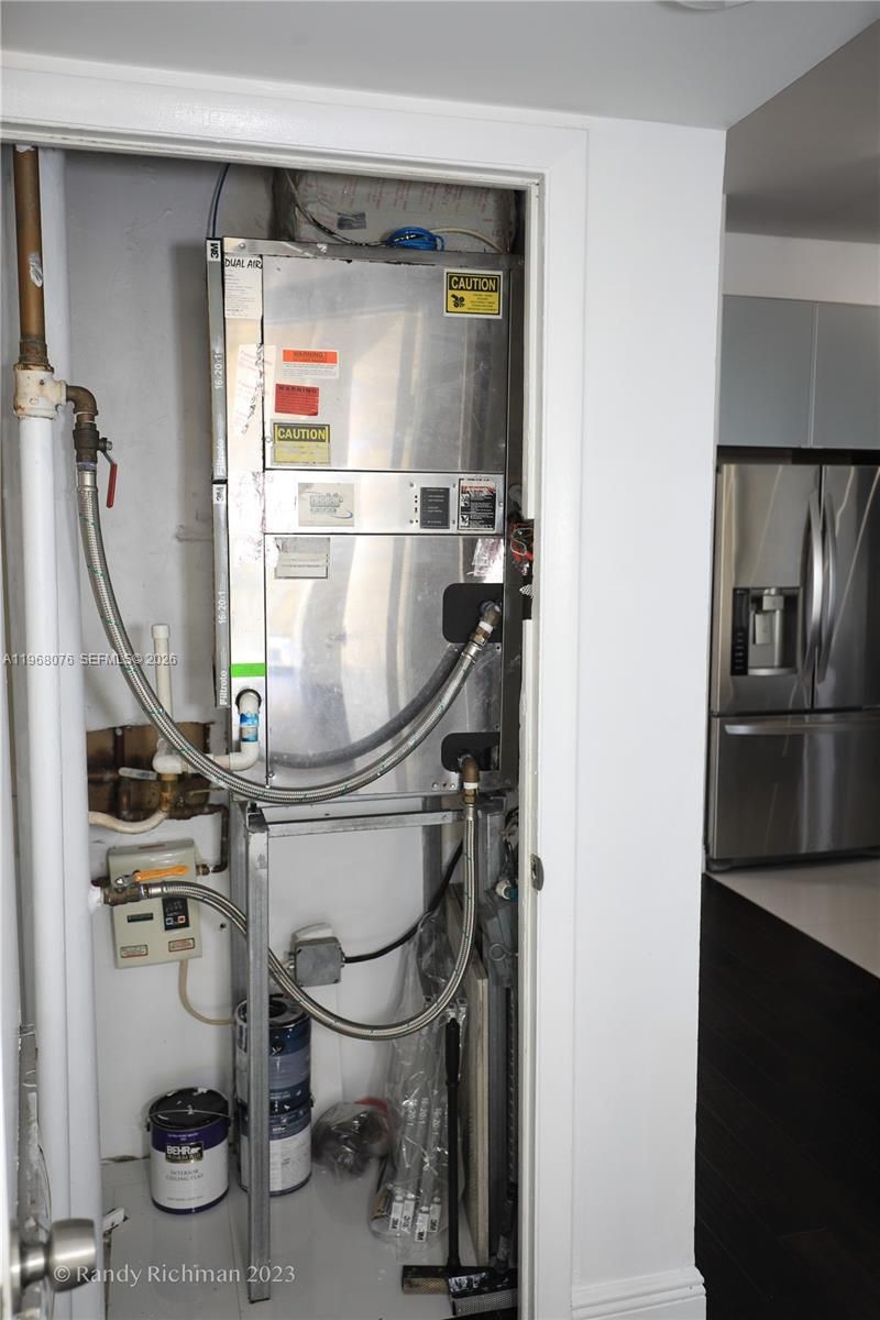 600 NE 36th St, Unit T17, Miami, FL 33137 Photo