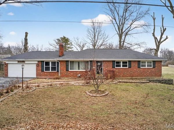 1539 Twillman Avenue, St Louis, MO 63138