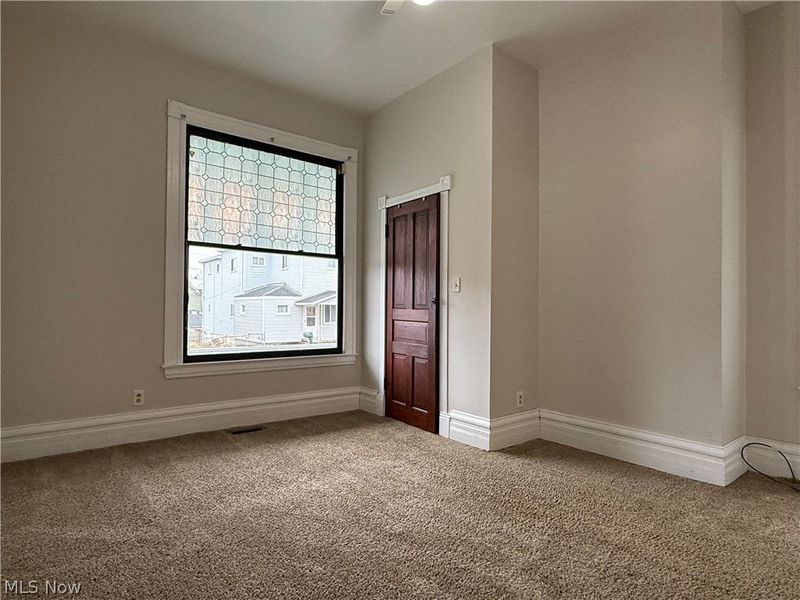 706 Washington Street, Martins Ferry, OH 43935 Photo 12