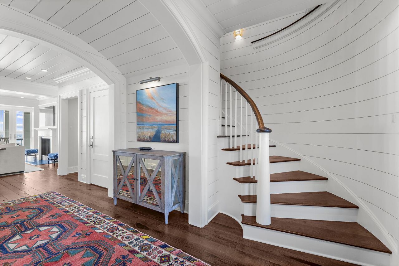 116 Ocean Boulevard Photo 12