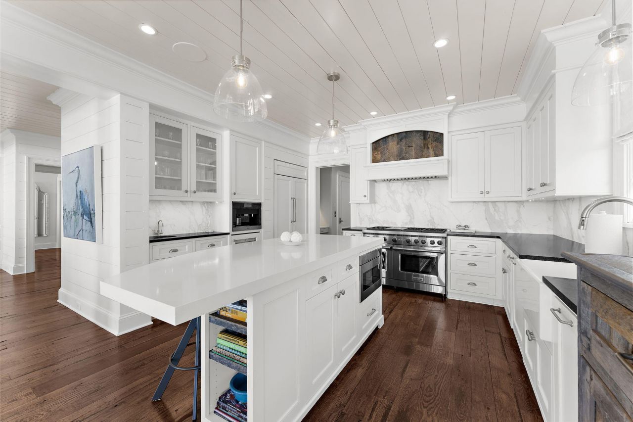 116 Ocean Boulevard Photo 23