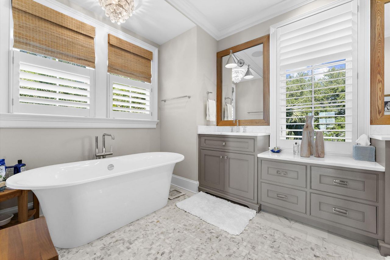 116 Ocean Boulevard Photo 46