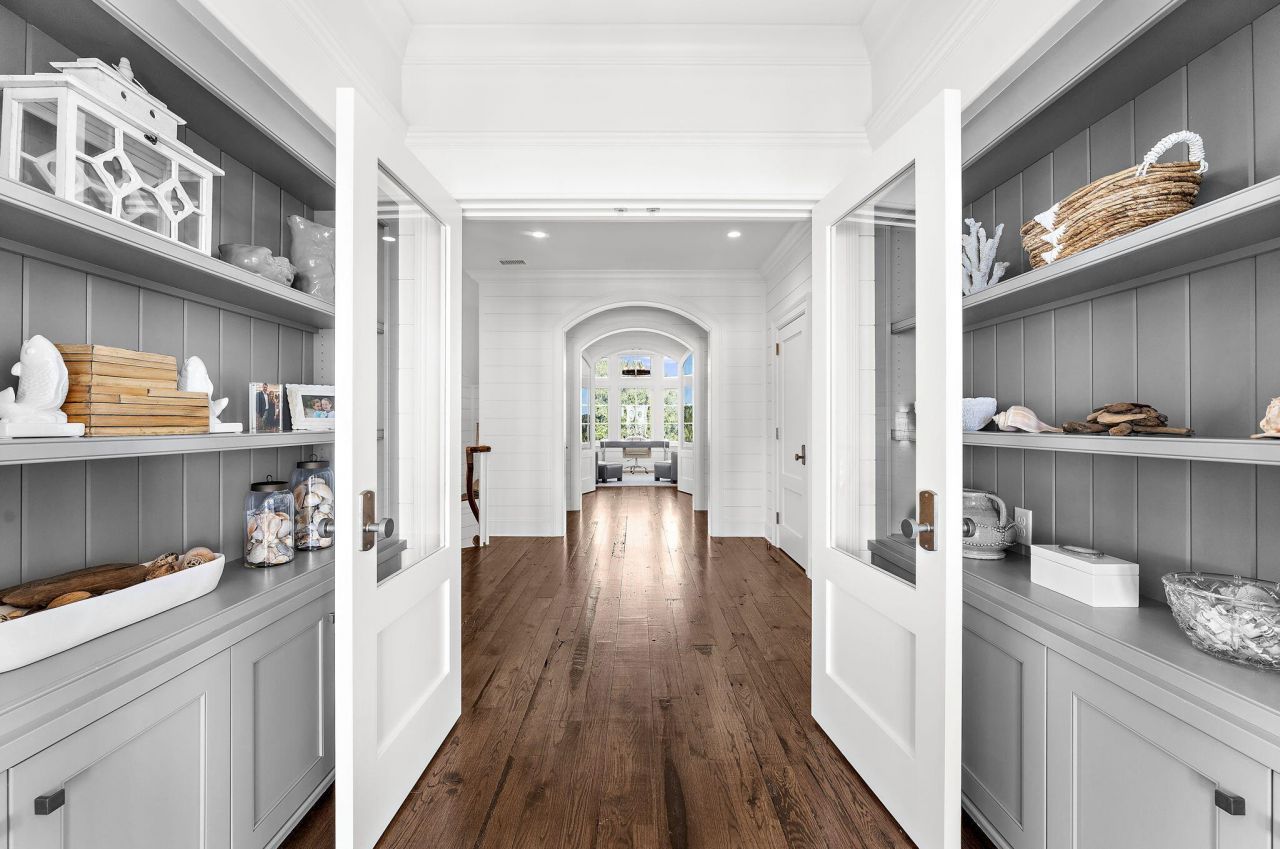 116 Ocean Boulevard Photo 68