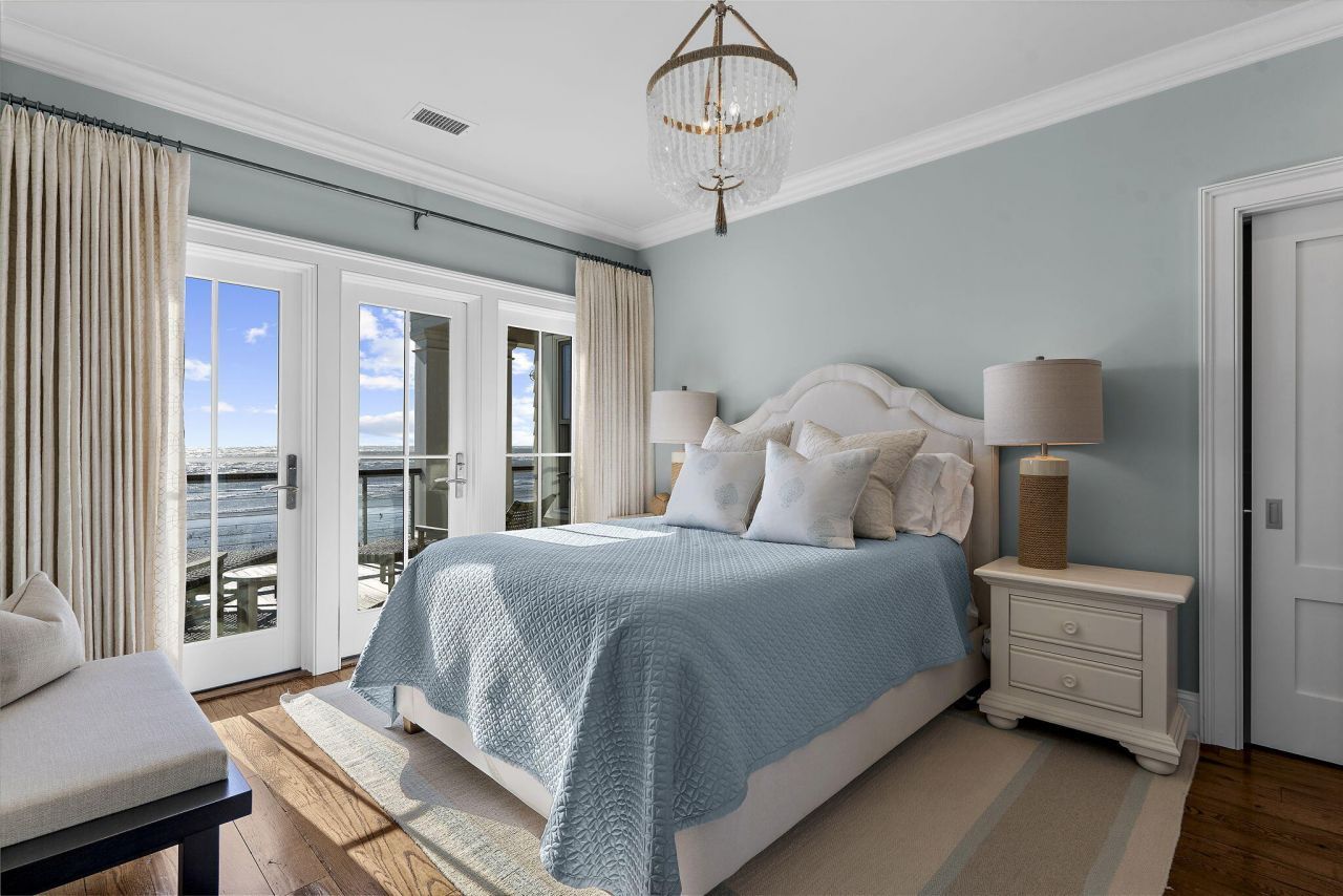 116 Ocean Boulevard Photo 73