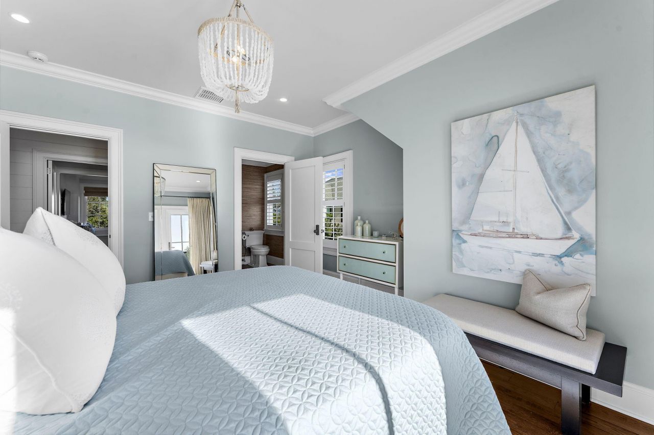 116 Ocean Boulevard Photo 75