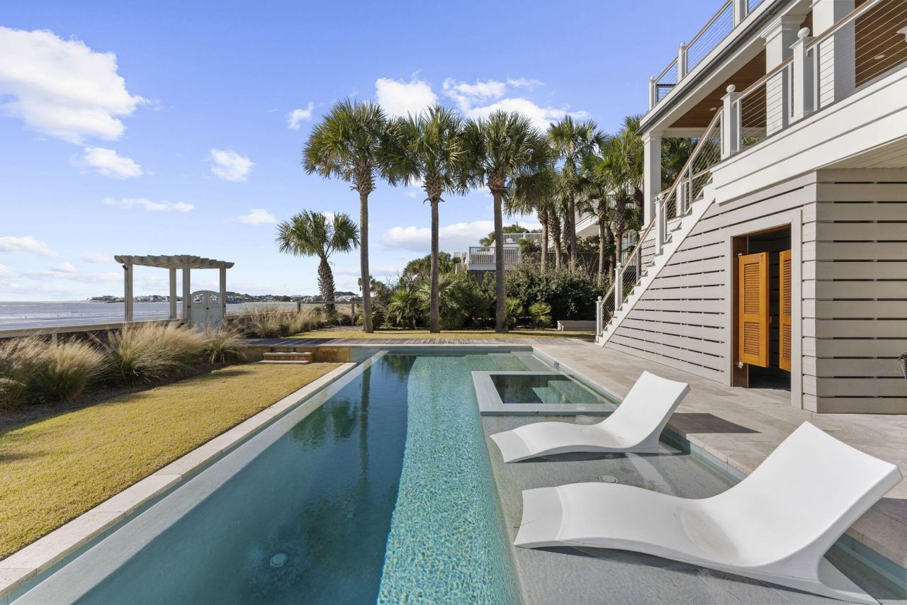 116 Ocean Boulevard Photo 98