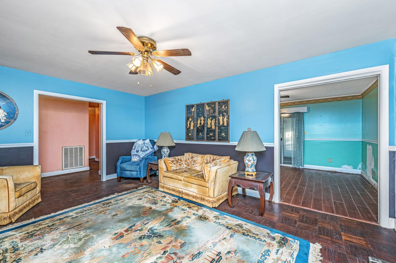 716 Waites Drive Photo 13